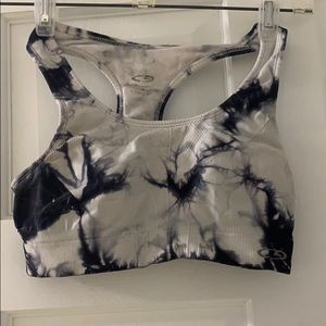 Women’s sports bra